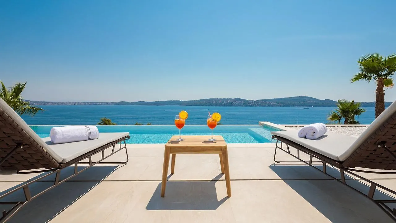 Ultraluxury Villa Elyzeum With Heated Pool Trogir