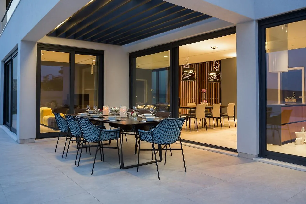 Ultraluxury Villa Elyzeum With Heated Pool Trogir